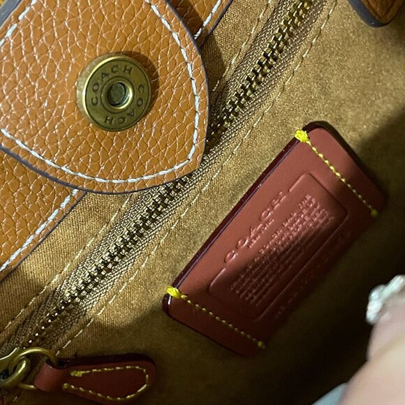 Coach Classic Print Leather Tote Bag - Picture 7 of 8